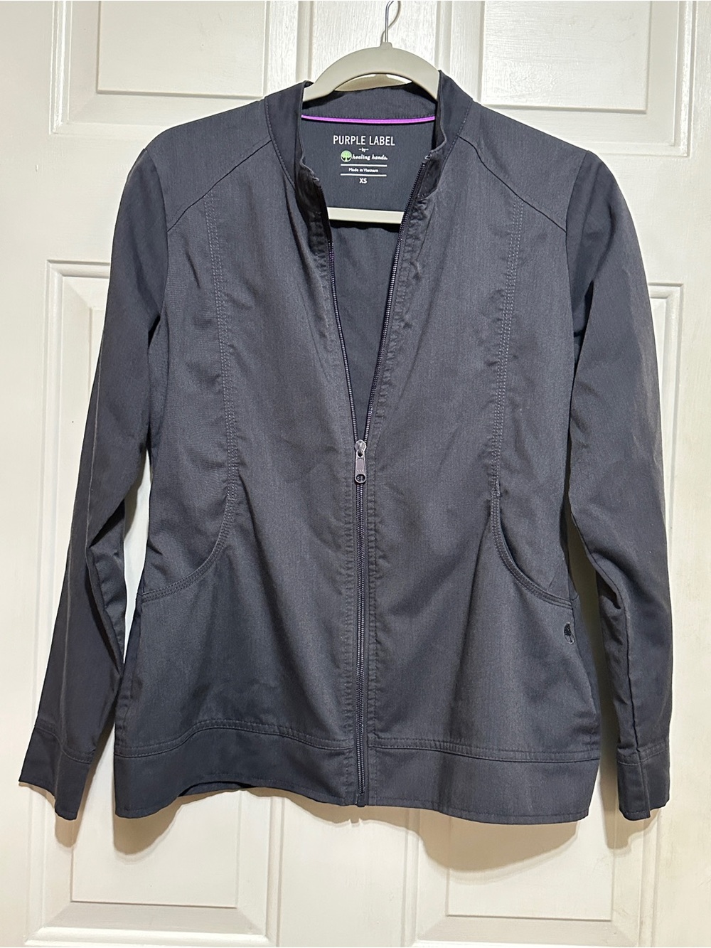 Women's Healing Hands Purple Label Dakota Zip Scrub Jacket Gray X-Small